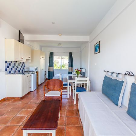 Andreotis Hotel Apts Protaras Bagian luar foto
