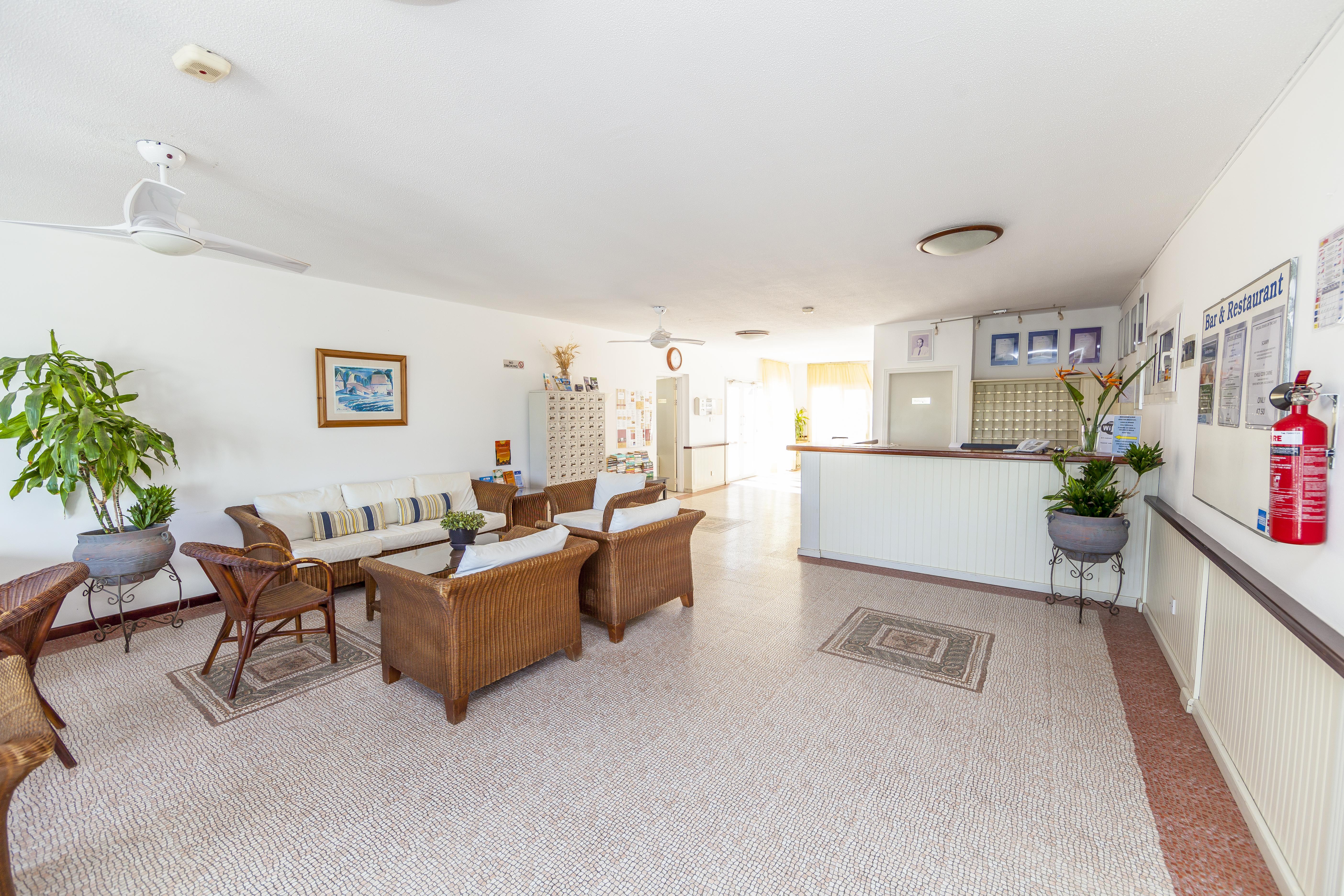Andreotis Hotel Apts Protaras Bagian luar foto